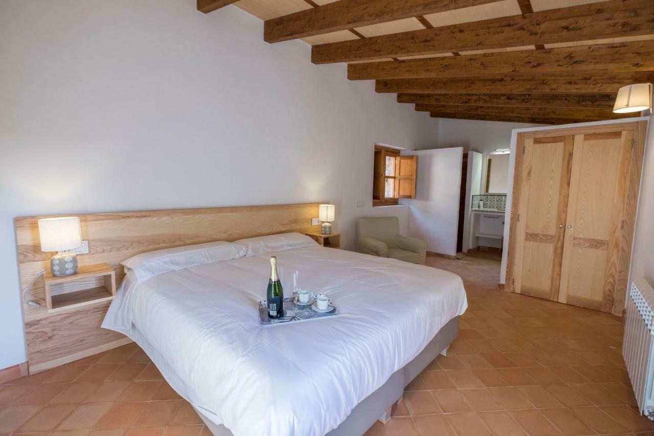 Agroturismo Son Alzines Lluc Esterno foto