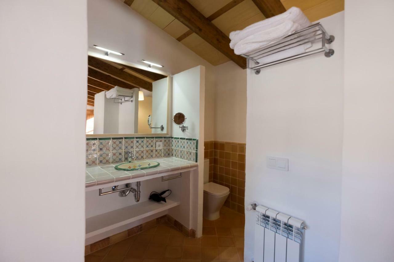 Agroturismo Son Alzines Lluc Esterno foto