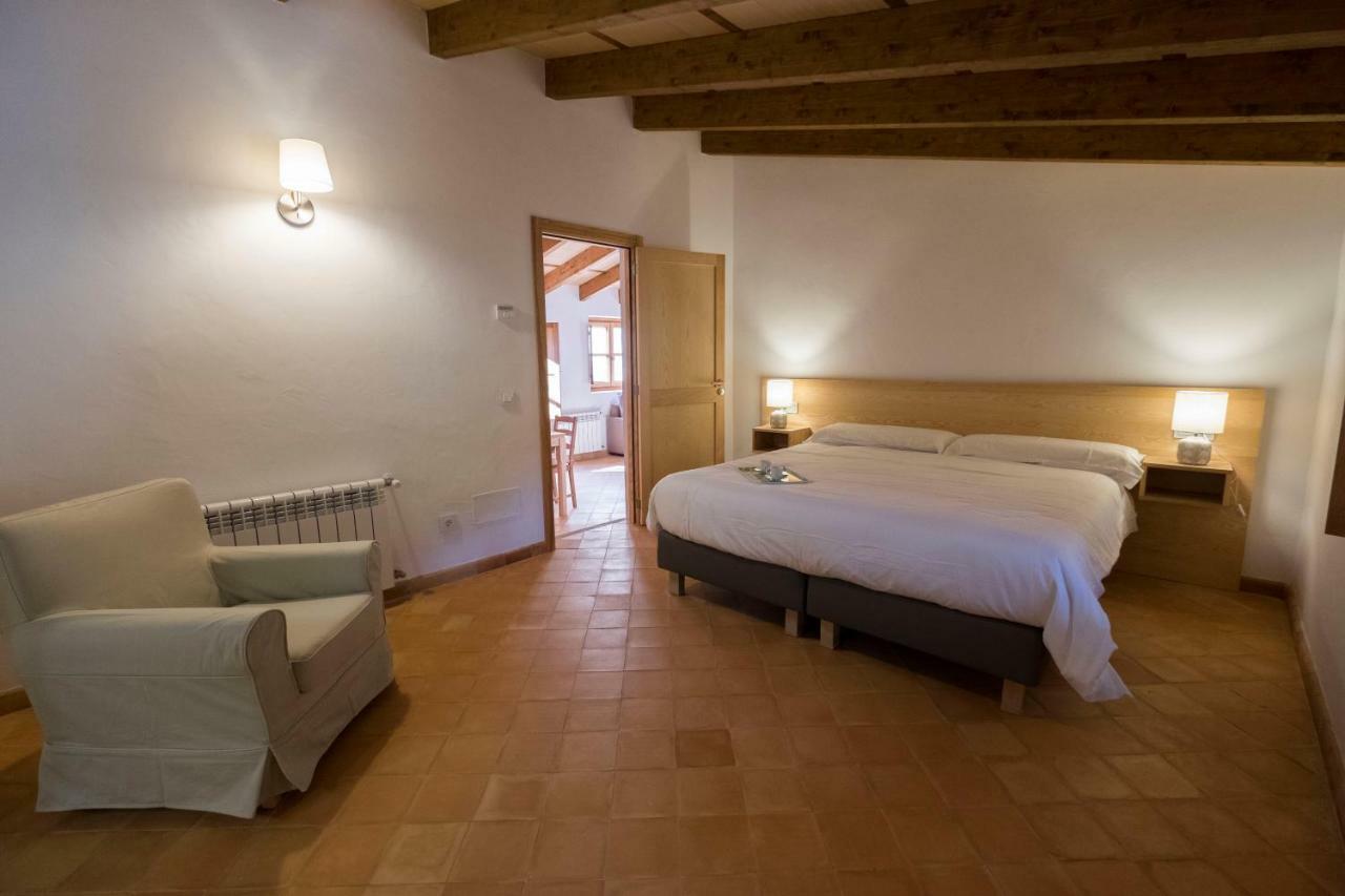 Agroturismo Son Alzines Lluc Esterno foto